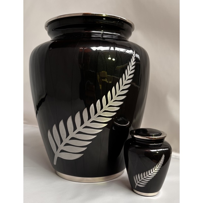 Silver Fern Keepsake urn